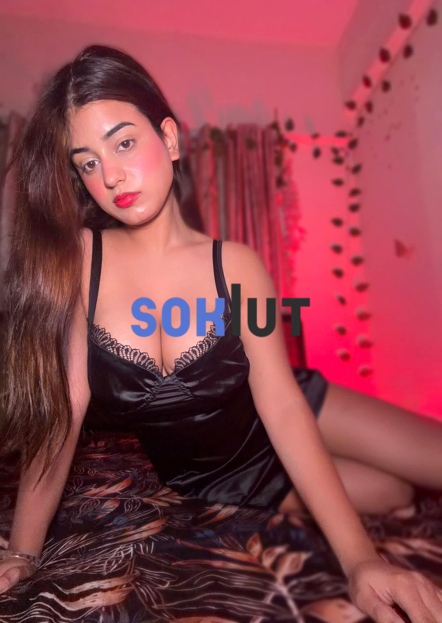 It's genuine Live full open nude video call with voice talki